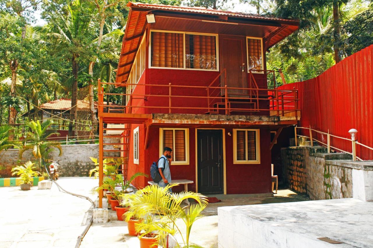 Cs County Resort Sakleshpur Exterior photo